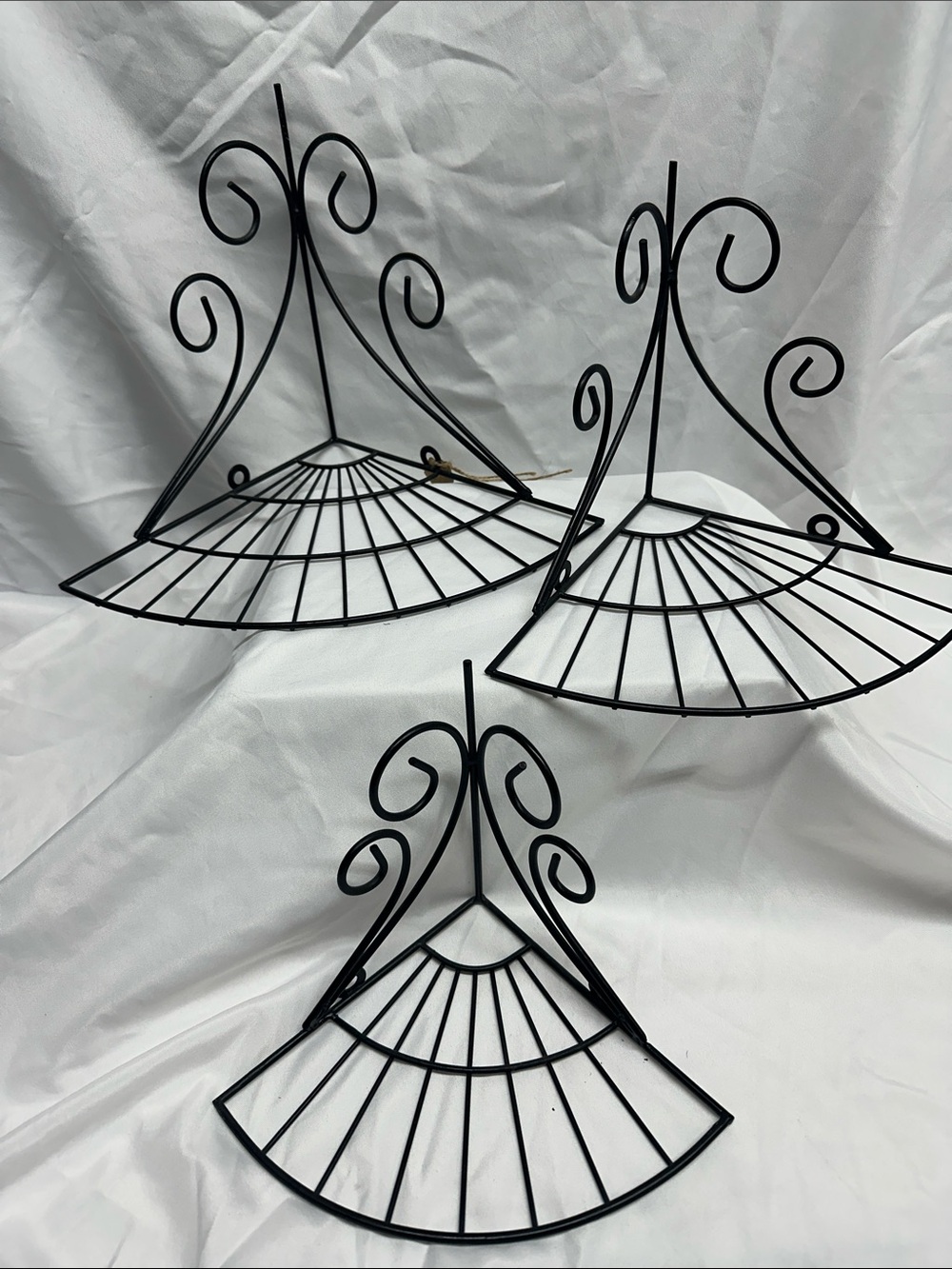 Elegant Black Metal Corner Wall Shelves- set of 3
